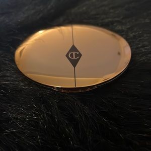 NEW-Charlotte Tilbury airbrush setting powder